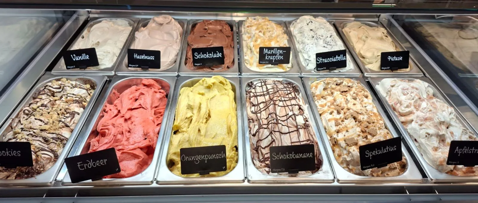 Eisvitrine